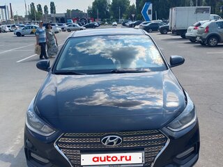 2017 Hyundai Solaris II, чёрный, 1050000 рублей, вид 4