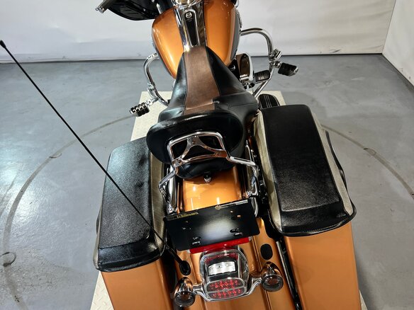 2008 Harley-Davidson Street Glide, оранжевый, 560000 рублей - вид 18