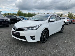 2013 Toyota Corolla XI (E160, E170, E180), белый, 1063700 рублей, вид 1