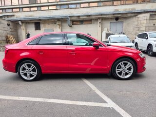 2018 Audi A3 III (8V) Рестайлинг, красный, 1800000 рублей, вид 3