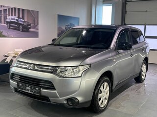 2013 Mitsubishi Outlander III, серый, 1375000 рублей, вид 1