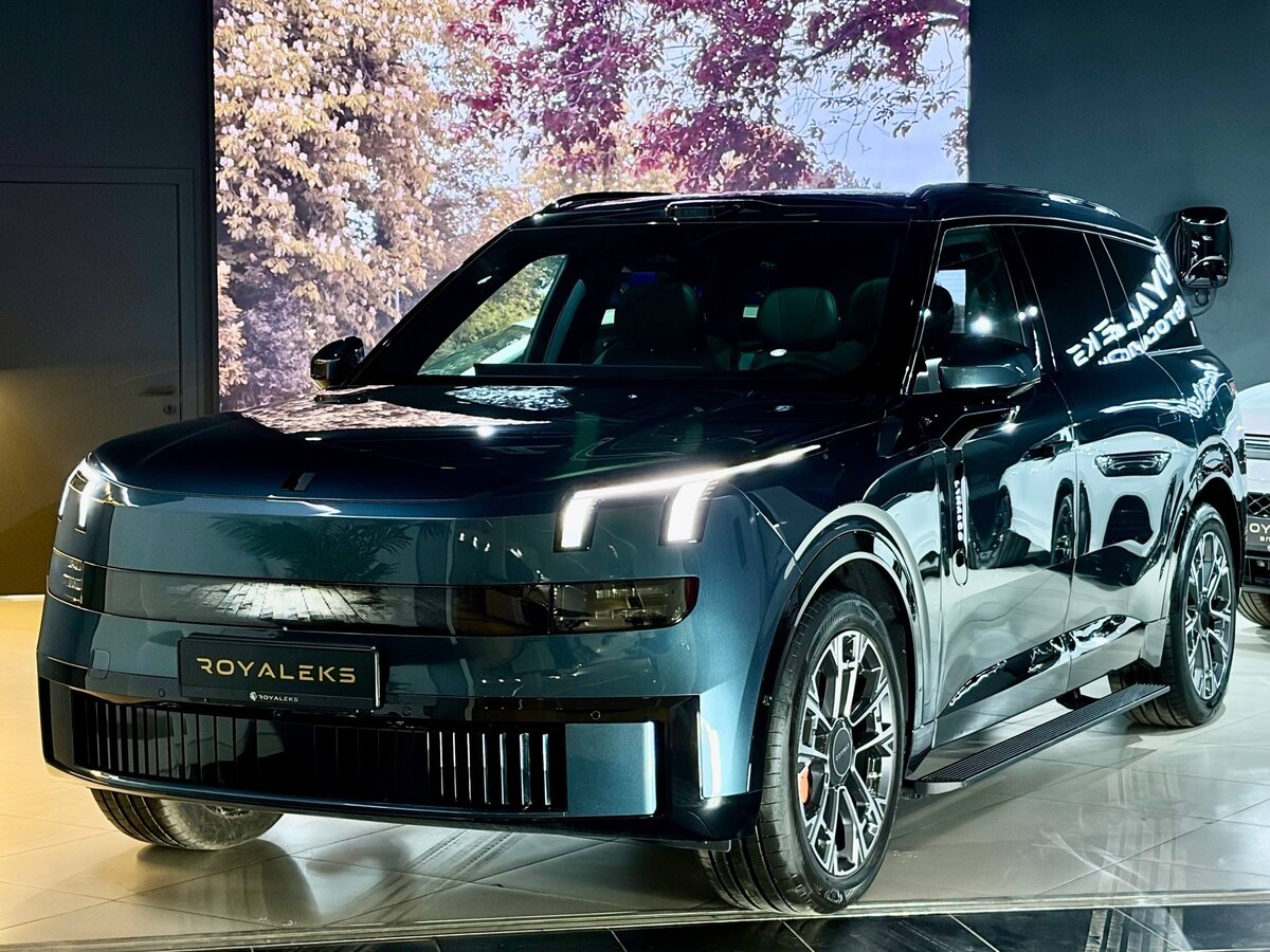 Открыть фотографии: Lynk & Co 900