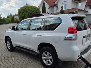 2013 Toyota Land Cruiser Prado 150 Series, белый, 2830000 рублей, вид 4