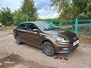 2016 Volkswagen Polo V Рестайлинг, коричневый, 1000000 рублей, вид 1