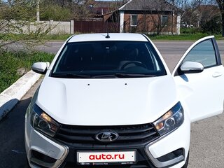 2018 Lada (ВАЗ) Vesta I, белый, 920000 рублей, вид 2