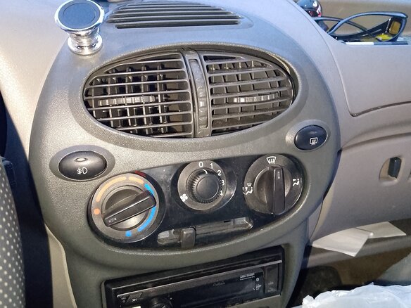 2007 Lada (ВАЗ) Kalina I, красный, 115000 рублей - вид 25