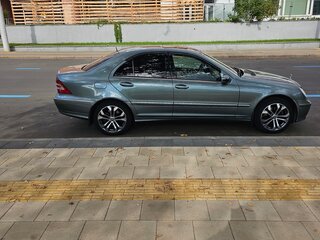 2005 Mercedes-Benz C-Класс 350 II (W203) Рестайлинг, серый, 970000 рублей, вид 4