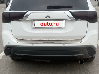 2018 Mitsubishi Outlander III Рестайлинг 2, белый, 2222000 рублей, вид 4