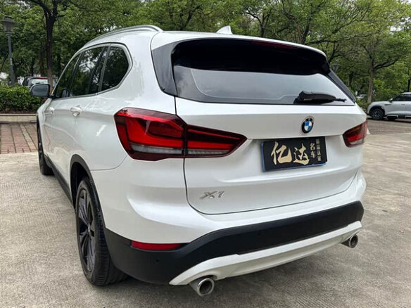 2021 BMW X1 20Li sDrive II (F48) Рестайлинг, белый - вид 18