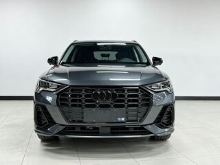 2023 Audi Q3 35 TFSI II (F3), серый, 2829000 рублей, вид 2