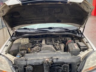 2004 Kia Sorento 4-speed I, белый, 500000 рублей, вид 4