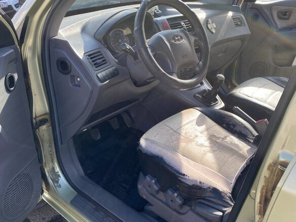 2005 Hyundai Tucson I, золотистый, 650000 рублей - вид 8