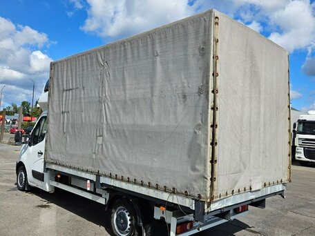2017 Renault Master, белый, 1480000 рублей, вид 2