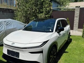 2026 Toyota bZ3X 58.3 kWh, белый, 2850000 рублей, вид 2