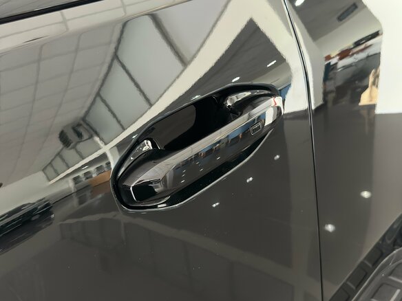 2026 Jetour T2, чёрный, 4449000 рублей - вид 3