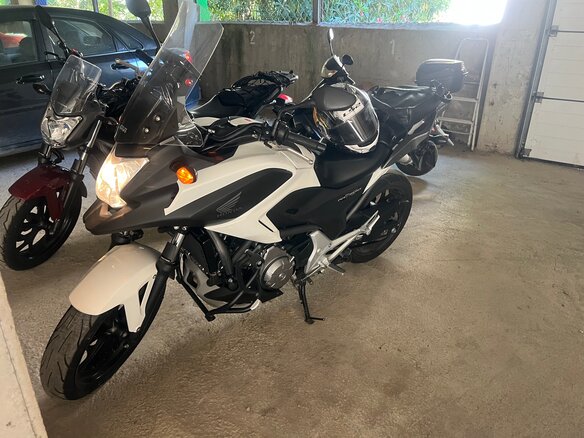 2013 Honda NC 700X, белый, 500000 рублей - вид 3