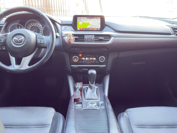 2015 Mazda 6 III (GJ) Рестайлинг, белый, 2200000 рублей - вид 12