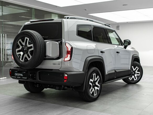 2025 Changan Deepal G318 I, серый, 6090000 рублей - вид 3