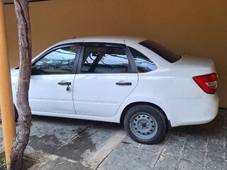 2018 Lada (ВАЗ) Granta I, белый, 690000 рублей, вид 4