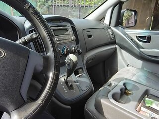 2008 Hyundai Grand Starex I, серый, 1050000 рублей, вид 5