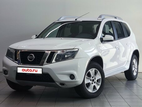 Nissan Terrano III (D10)