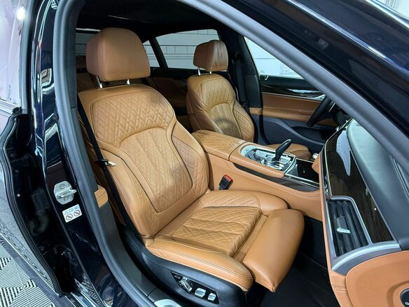 2021 BMW 7 серии Long 740Ld xDrive VI (G11/G12) Рестайлинг, синий, 6810000 рублей - вид 26