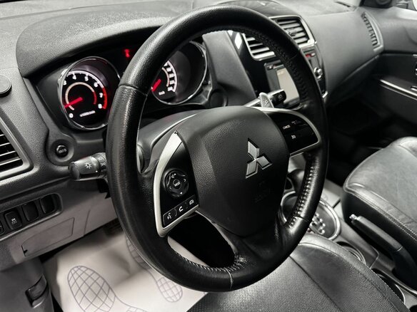 2014 Mitsubishi ASX I Рестайлинг, белый, 1139000 рублей - вид 25