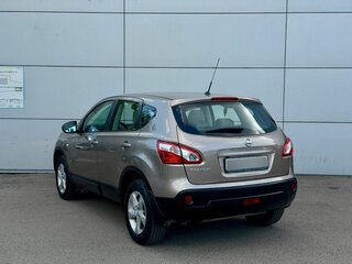 2012 Nissan Qashqai I Рестайлинг, коричневый, 868000 рублей, вид 5
