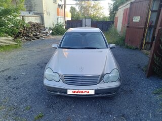 2004 Mercedes-Benz C-Класс 180 II (W203) Рестайлинг, серый, 650000 рублей, вид 2