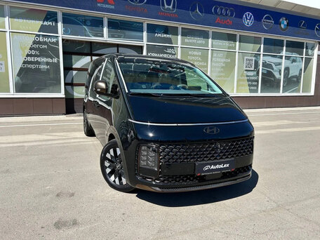 Hyundai Staria I