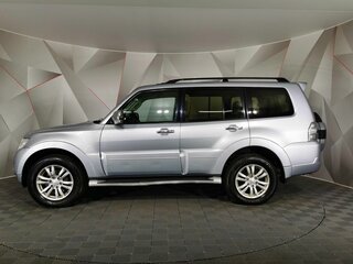 2017 Mitsubishi Pajero IV Рестайлинг 2, серый, 2365150 рублей, вид 5