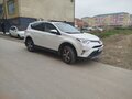 2018 Toyota RAV4 IV (XA40) Рестайлинг, белый, 2450000 рублей