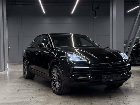 2021 Porsche Cayenne Coupé III, чёрный, 8500000 рублей - вид 2