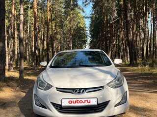 2013 Hyundai Elantra V (MD) Рестайлинг, белый, 990000 рублей, вид 3