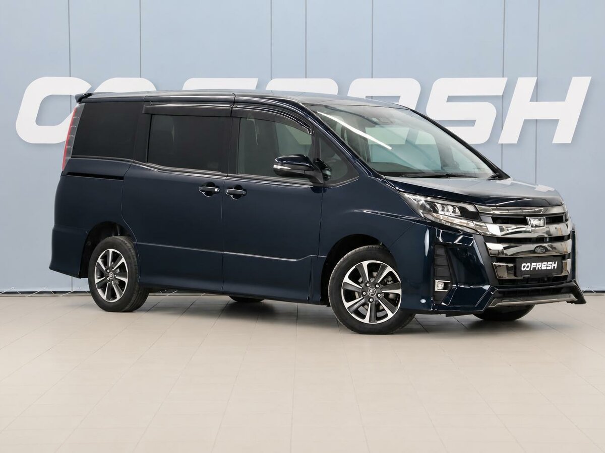 Открыть фотографии: Toyota Noah III (R80) Рестайлинг