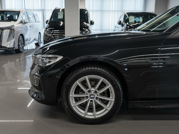 2021 BMW 3 серии 318i VII (G2x), чёрный, 2480000 рублей - вид 17
