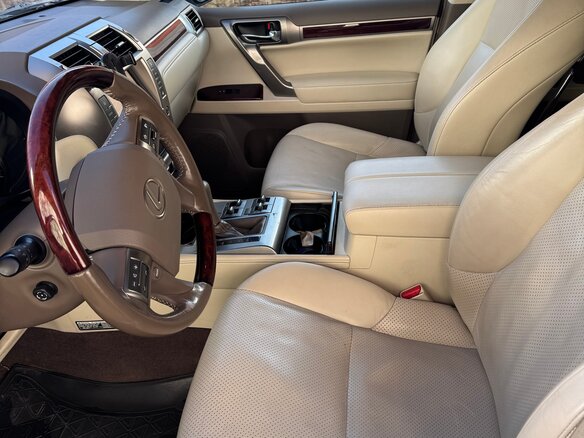 2016 Lexus GX 460 II Рестайлинг, белый, 4950000 рублей - вид 6