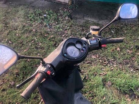 2007 Yamaha Jog, красный, 99999 рублей, вид 3