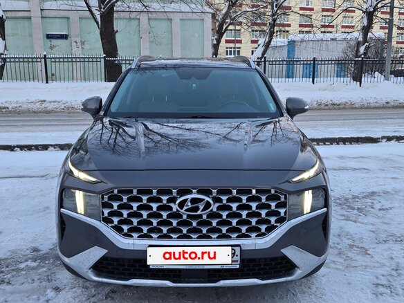 2021 Hyundai Santa Fe IV Рестайлинг, серый, 3700000 рублей