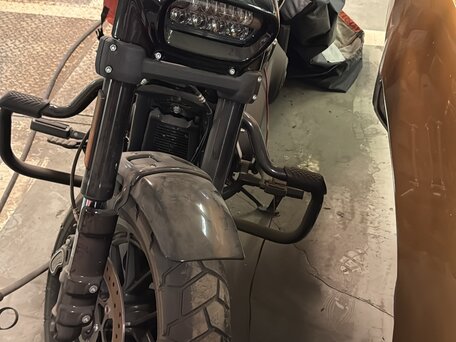 2019 Harley-Davidson Fat Bob, чёрный, 1850000 рублей, вид 2