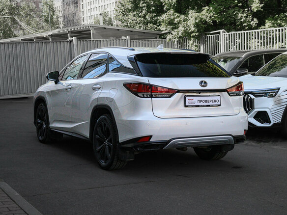2020 Lexus RX 300 IV Рестайлинг, белый, 3719000 рублей - вид 5
