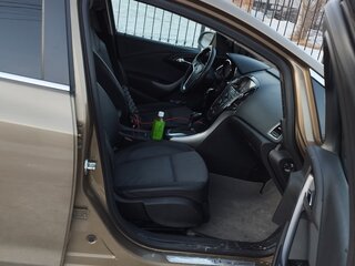 2013 Opel Astra J Рестайлинг, бежевый, 644444 рублей, вид 5