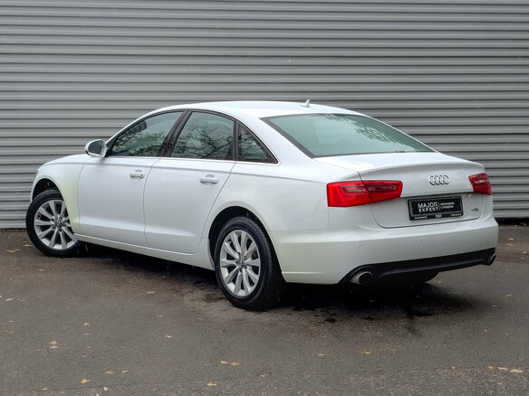 2014 Audi A6 IV (C7), белый, 1880000 рублей - вид 7