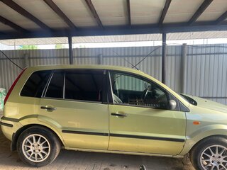 2004 Ford Fusion I, зелёный, 315000 рублей, вид 4