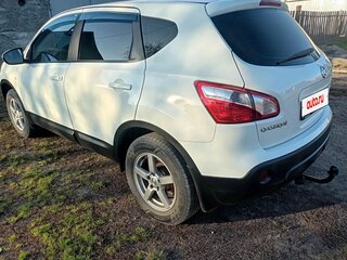 2011 Nissan Qashqai I Рестайлинг, белый, 1250000 рублей, вид 4