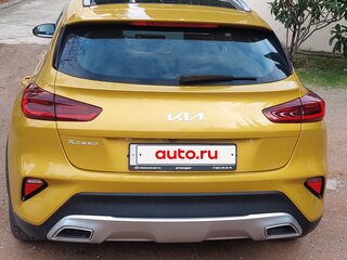 2021 Kia XCeed I, жёлтый, 2400000 рублей, вид 4