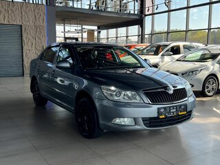 2012 Skoda Octavia II (A5) Рестайлинг, серый, 800000 рублей, вид 3