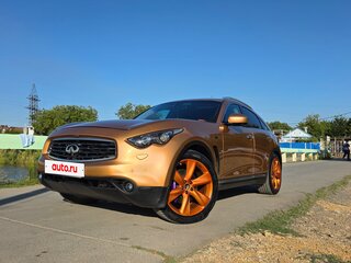 2009 Infiniti FX50 II (S51), золотистый, 1800000 рублей, вид 2