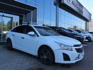 2013 Chevrolet Cruze I Рестайлинг, белый, 430000 рублей, вид 3