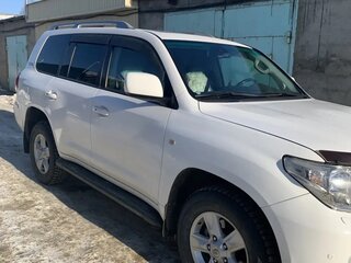 2011 Toyota Land Cruiser 200 Series, белый, 4500000 рублей, вид 4